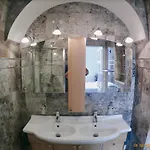 Luxury Artists On Varkert Bazaar Apartament Budapeszt