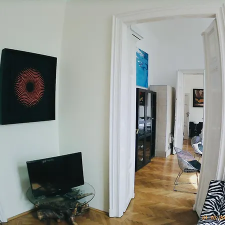 Lägenhet Luxury Artists On Varkert Bazaar Budapest