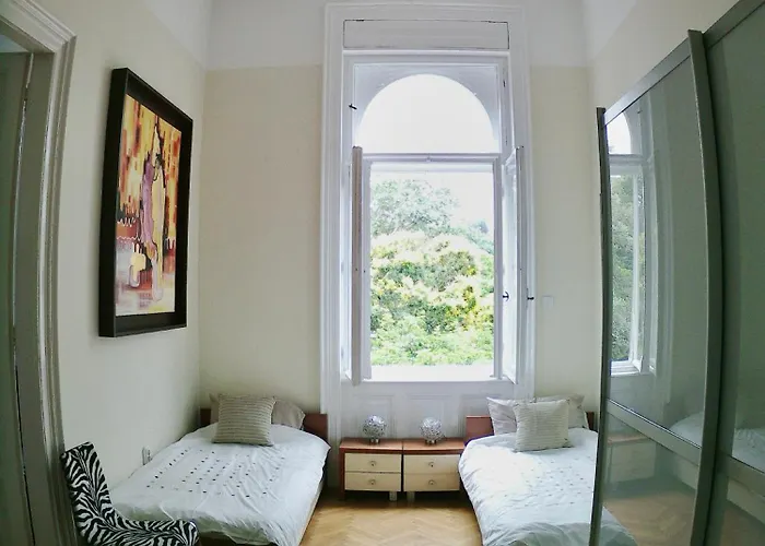 Luxury Artists On Varkert Bazaar アパート